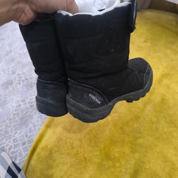 Su Geçirmez Çocuk Botu Su Alıyor, Ayıplı Ürün