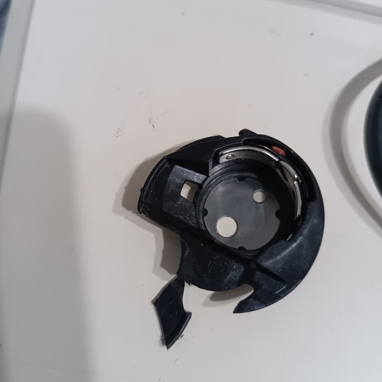 Singer HD4411 Mekik Yatağı Tekrar Kırıldı; Ayıplı Ürün Değişim Talebi