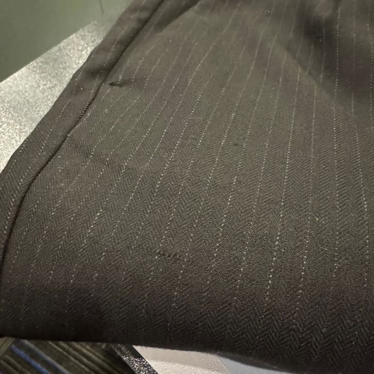 Avva Giyim Yüksek Fiyatlı Pantolonda İlk Saatte Sökük Ve Uzun İade Süreci