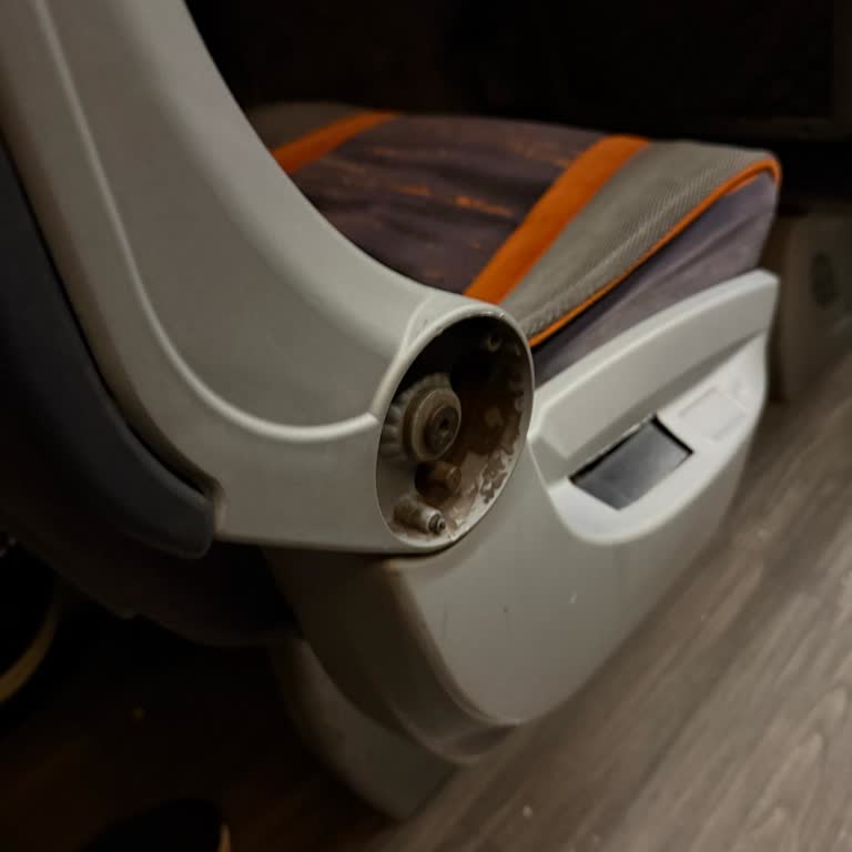 Bakımsız Otobüs Ve Çalışmayan Klima Nedeniyle Sağlık Riski Yaşadım