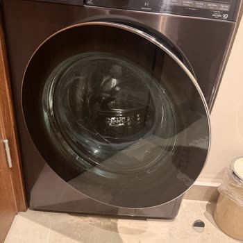 LG Thinq Çamaşır Makinesi Lekeli Ve Tüylü Çıktı Sorunu