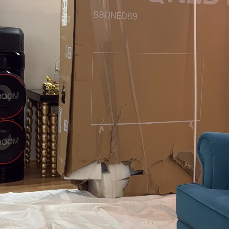 Media Markt Teslimatında Hasarlı Televizyon Ve Belge Sorunu