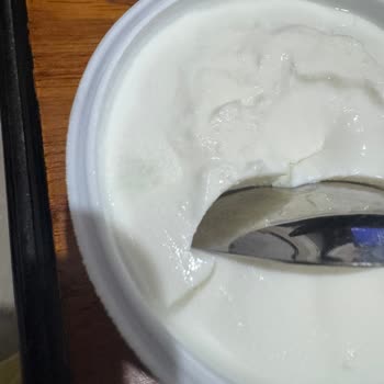 Bozulmuş Sek Protein Quark Paketi Ve Yetersiz Telafi