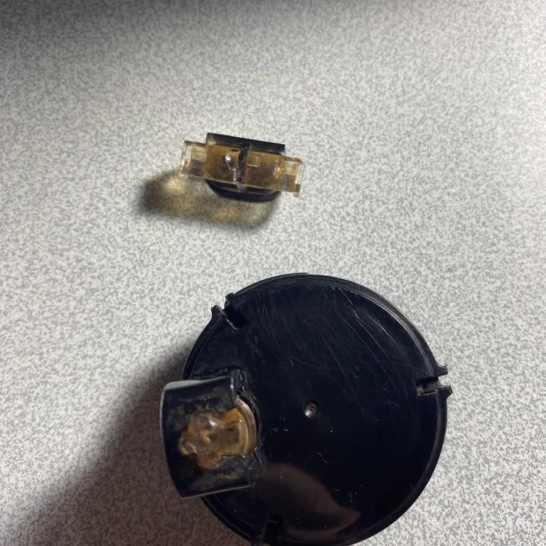 Stanley Termos Açma Kapama Mekanizması Yedek Parça Gecikmesi ve Bilgi Eksikliği