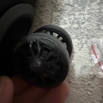 Boyner Online’dan Aldığım Valizin Kutusuz Ve Kullanılmış Çıktığı İçin Hayal Kırıklığı