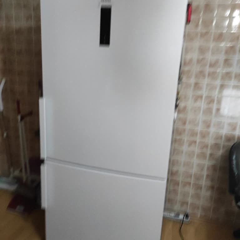 Vestel No Frost Buzdolabında Sürekli Çıkan Sinir Bozucu Ses Ve Değişim Talebi