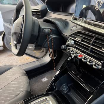 Peugeot 2008 Araçlarda Söz Verilen Manuel Şanzıman Ve Tasarım Özellikleri Eksik!