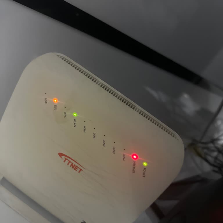 Gece Boyunca Kesintili İnternet Ve Cevapsız Müşteri Hizmetleri