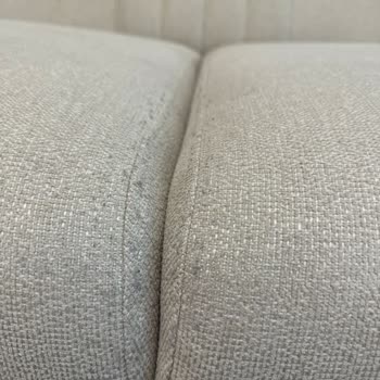 Bellona Nadia Koltuk Takımının Kumaş Sorunları Ve Yanıltıcı Temizlik Vaadi