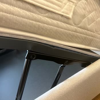 Yataş Baza Gıcırdıyor, Servis Sonrası Ses Daha Da Artıyor