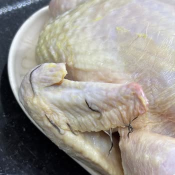 Bolez Köylüm Tavuk Ürününde Hijyen Sorunu Ve Cevapsız İletişim