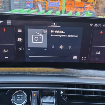 Peugeot 3008 Modelinde Multimedya Ekranı Tekrar Bozuldu, Ayıplı Mal İddiası Ve Acil Çözüm Talebi