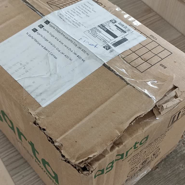 Hepsijet'te Hasarlı Ambalaj Ve Cevapsız İletişim