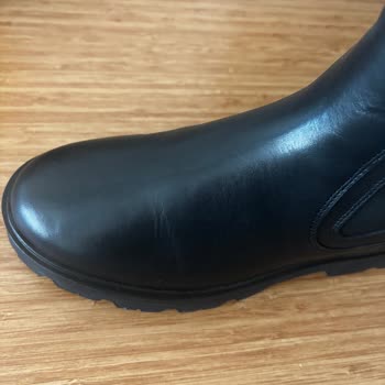 Boyner'den Gelen Hasarlı Ve Kullanılmış Görünen Tommy Hilfiger Bot Şikayeti