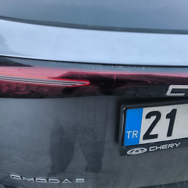 Stop Lambası Kendiliğinden Çatladı Ve Garanti Kapsamına Alınmadı