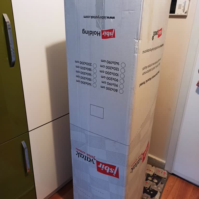 Teslimat Haftadan 21 Güne Çıktı, Hediye Yastık Yok