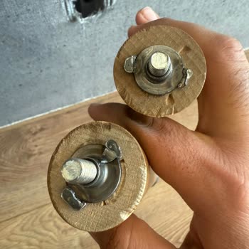 Doğtaş Mobilya Koltuk Takımının Orta Ayaklarının Kısa Sürede Eğilmesi Ve Ücretsiz Onarım Talebi