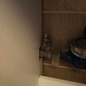 Su Saati Vanası Bozuldu Yetkilinin Keyfi Kararı