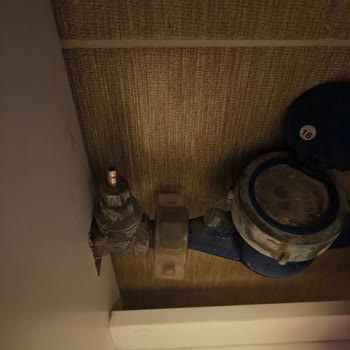 Su Saati Vanası Bozuldu Yetkilinin Keyfi Kararı