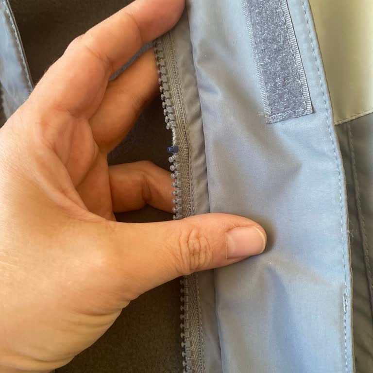 Boyner Fermuar Konumu Hatalı Ve Koptu: Ayıplı Mont İçin İade Talebi!