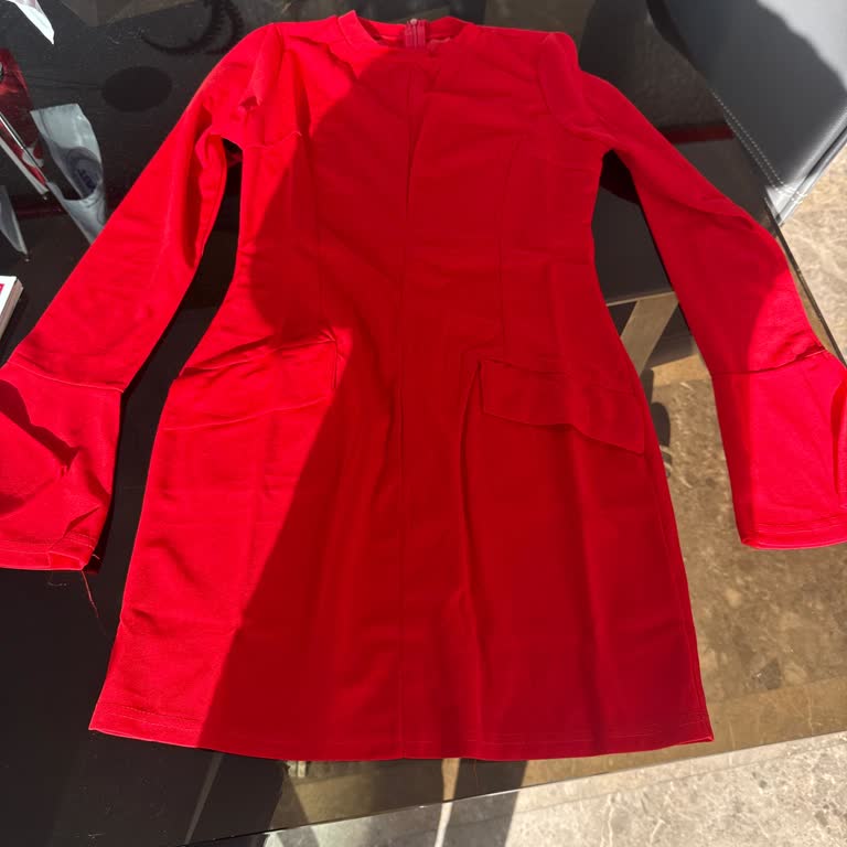 Gönderilen Ürün Açıklamaya Uygun Değil, İade Taleplerine Cevap Gelmiyor