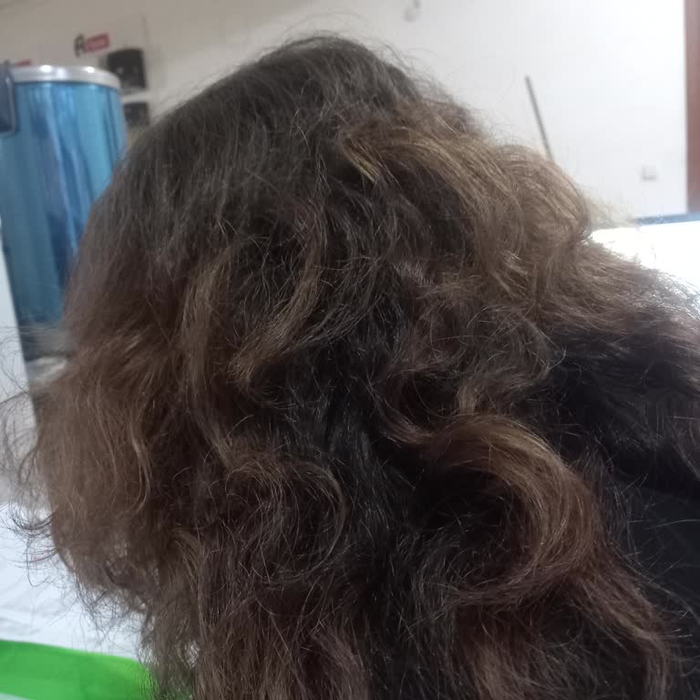 San Kuaför Saç Rengi Beklentileri Karşılanmadı ve Şube Umursamaz Davrandı