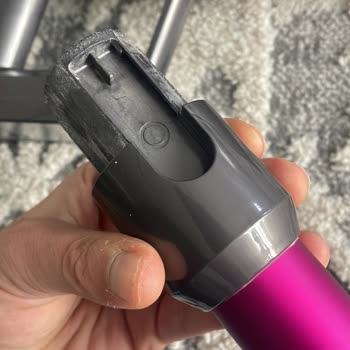 Dyson V10 Süpürge Motor Ve Temizlik Başlığı Arızaları İçin Ücretsiz Parça Talebi