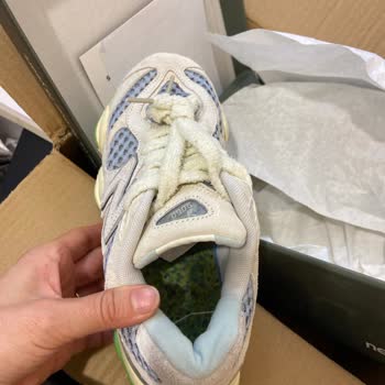 Eksik Ürün Ve Kalitesiz Ayakkabı Şikayeti: Tam İade Talebi