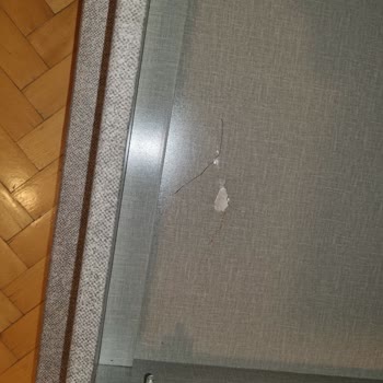 Yataş Enza Home’dan Kırık Ve Yırtık Kanepeler İçin Koşulsuz İade Talebi