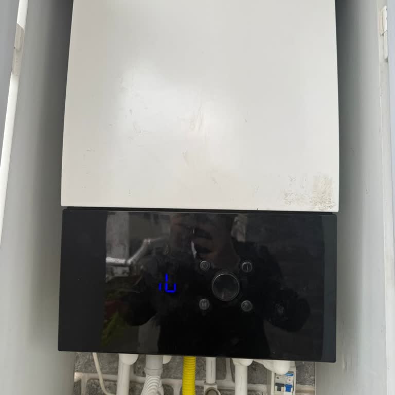 Garanti Kapsamındaki Kombi Arızası Çözülmedi, Sağlık Riski Ve Değişim Talebi