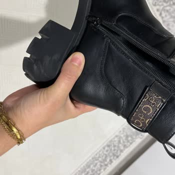 Fermuarı Bozulmuş Botta Değişim Reddedildi, Müşteri Mağdur Oldu