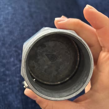 Bialetti Moka Pot Boya Döktü, Satıcıdan Cevap Gelmedi