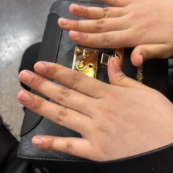 Gülümser Koç Estetik & Güzellik İşlem Sırasında Ve Sonrasında Hijyen Kurallarına Uyulmadı