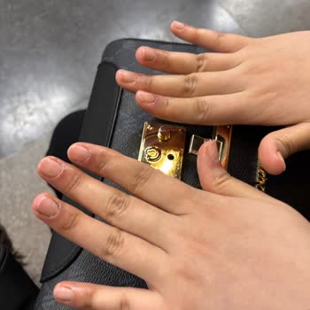 Gülümser Koç Estetik & Güzellik İşlem Sırasında Ve Sonrasında Hijyen Kurallarına Uyulmadı