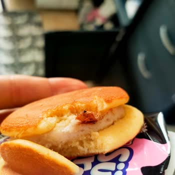 Eti Süt Burger İçinde Yabancı Madde Bulundu: Sağlık Riski Ve Güven Sarsıntısı