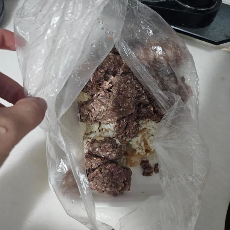 Migros Hemen Bozulmuş Kıyma Ürünü Nedeniyle Sağlık Riski Ve Tam İade Talebi