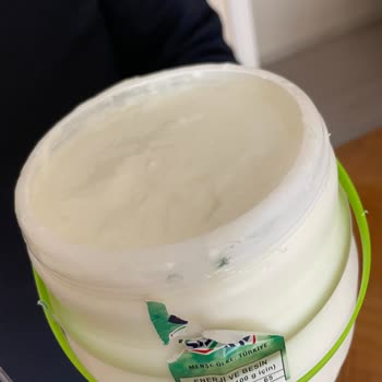 Hakmar Express Safgül Yoğurdunda Tekrarlayan Küflü Ürün Ve Gıda Güvenliği Endişesi