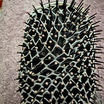 Dyson Tarak Seti Kısa Sürede Parçaları Dökülüyor, Değişim Talep Ediyor