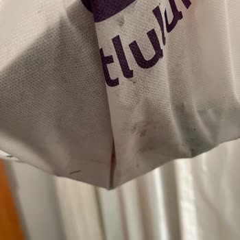 Teslimat Geç, Ürünler Çamurlu Ve Hasarlı, İade İşlemi Gerçekleşmedi