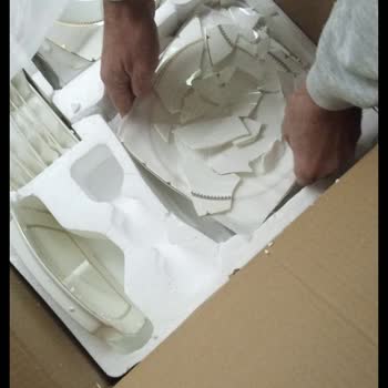 Gallery Crystal Kırık Gelen Tabaklar Ve Renk Uyumsuzluğu: Mağazada Çelişkili Ve Cevapsız Hizmet!