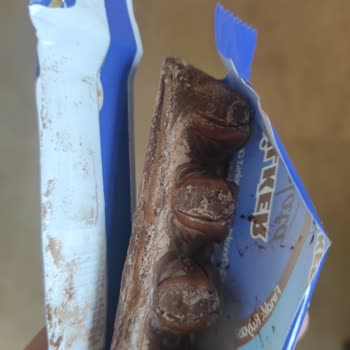 Bozuk Çikolata, İade Reddi Ve Sağlık Endişesi