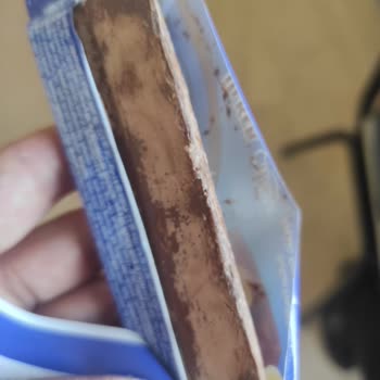 Bozuk Çikolata, İade Reddi Ve Sağlık Endişesi