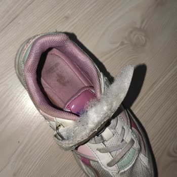 Çocuk Ayakkabısının Cırt Cırtı Üç Ayda Bozuldu