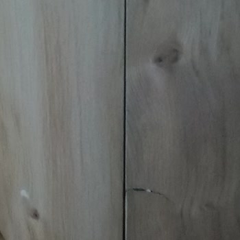 Kırık Ayna Ve Çatlak Masa Ayağı İçin Ücretsiz Değişim Talebi