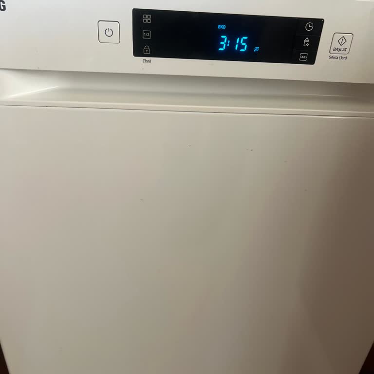 Ana Kart Arızası Nedeniyle Yeni Bulaşık Makinesi Talebi