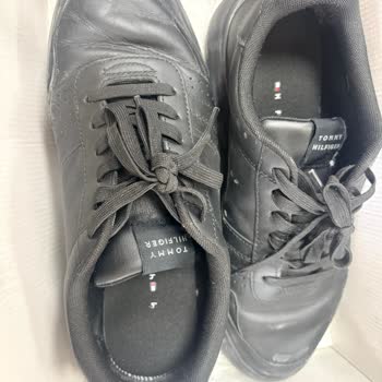 Kısa Sürede Üst Kısmı Kabaran Ayakkabının Değişim Ve İade Talebi