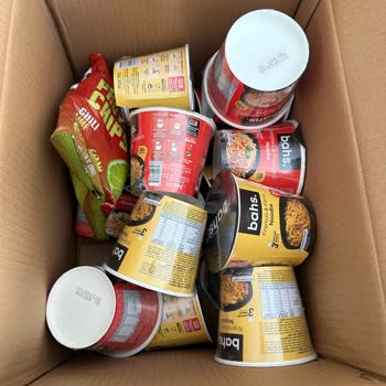 Hasarlı Koli Ve Kırılmış Noodle’lar İçin Şikayet