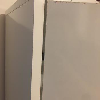 Hasarlı Ve Eksik Parçalı Dolapta Müşteri Hizmetlerinden Cevapsızlık