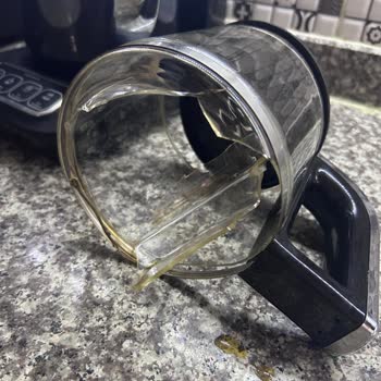 Karaca Çaysever Çaydanlık Kısa Sürede Kırıldı, Ücretsiz Değişim Talebi