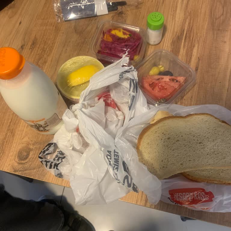 Köfteci Yusuf’tan Eksik Ana Yemek, 385 TL İade Talebi